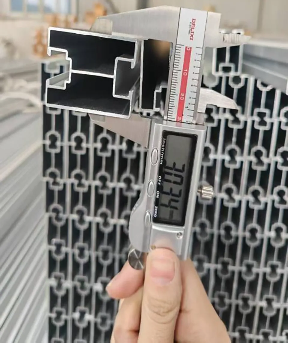 Aluminum Mounting Rail