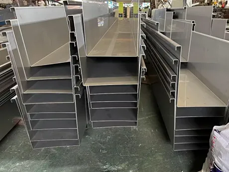 Main Gutter